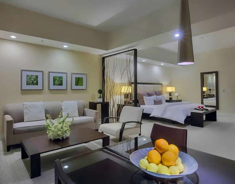 Your Dream Miami Retreat Awaits! Gorgeous Rooms - Image 1