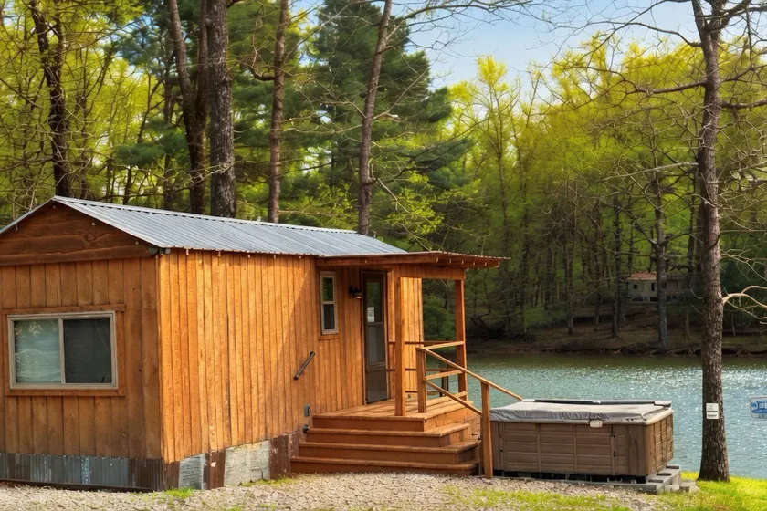 Lakefront Tiny Cabin Near Memphis + Hot Tub - Image 1
