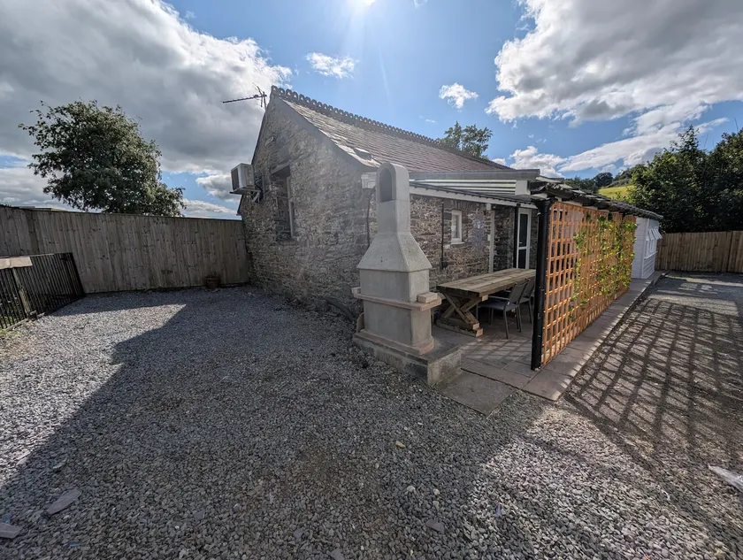 Family Cottage -Pool, Jacuzzi, Sauna, Observatory - Image 1