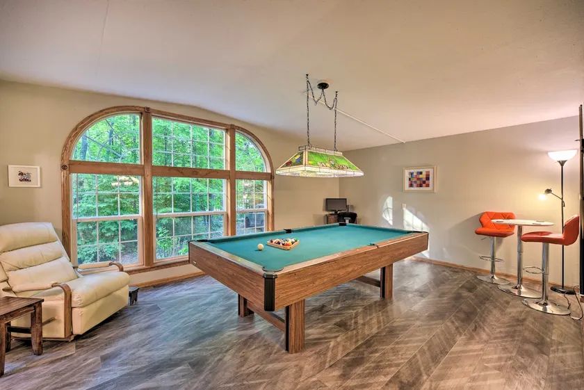 Tranquil Cabin Getaway Near Red Cedar Lake! - Image 1