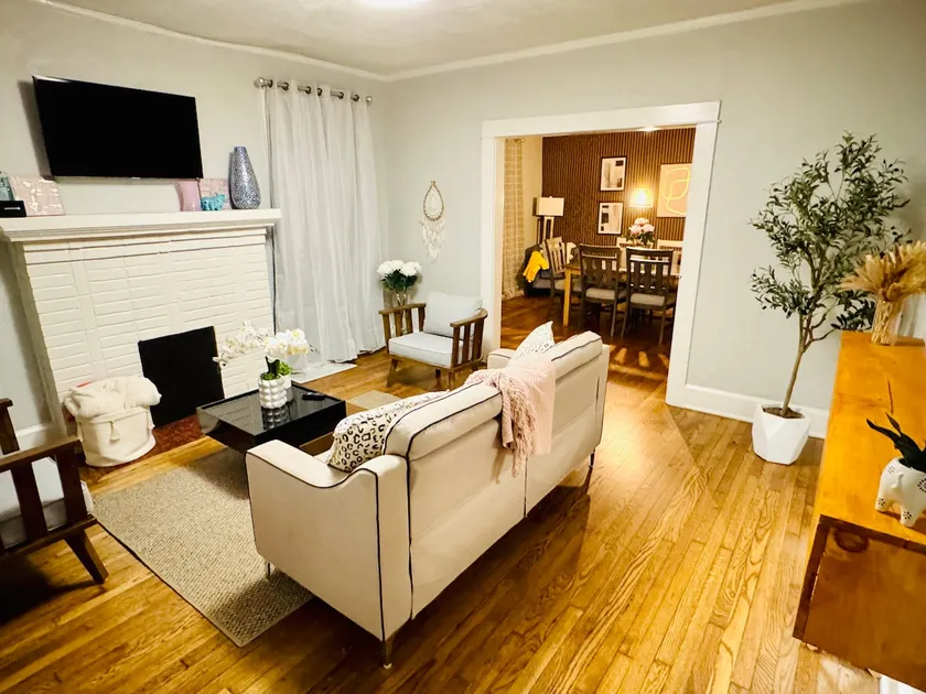 Comfy 3BR for Work Crews | Near CrossPlex & I-20 - Image 1