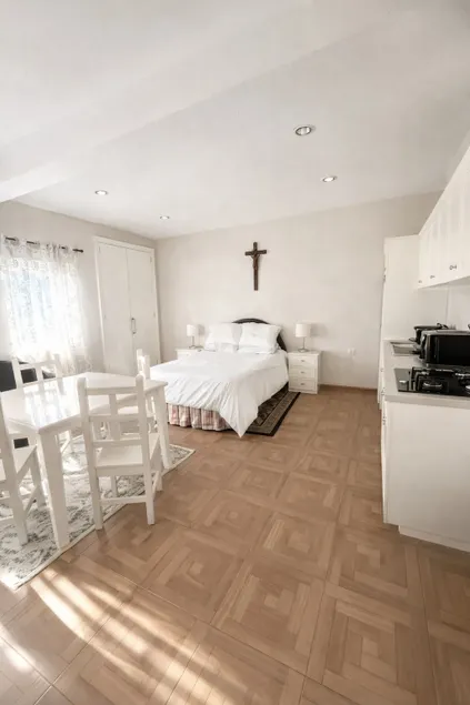 Modern Studio with Wi-Fi and Close to Volcanic Park - Image 1
