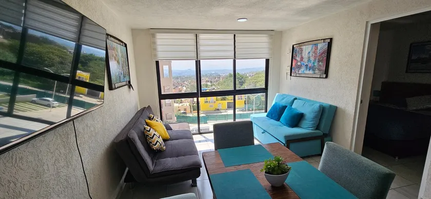 Beautiful and modern apartment with parking - Image 1