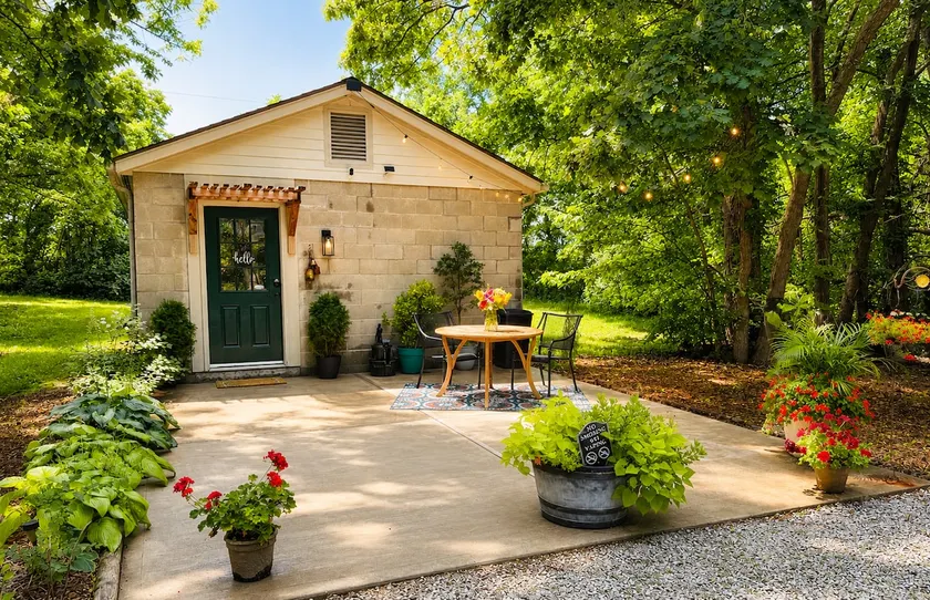 The Green Cottage Farm Stay - Image 1