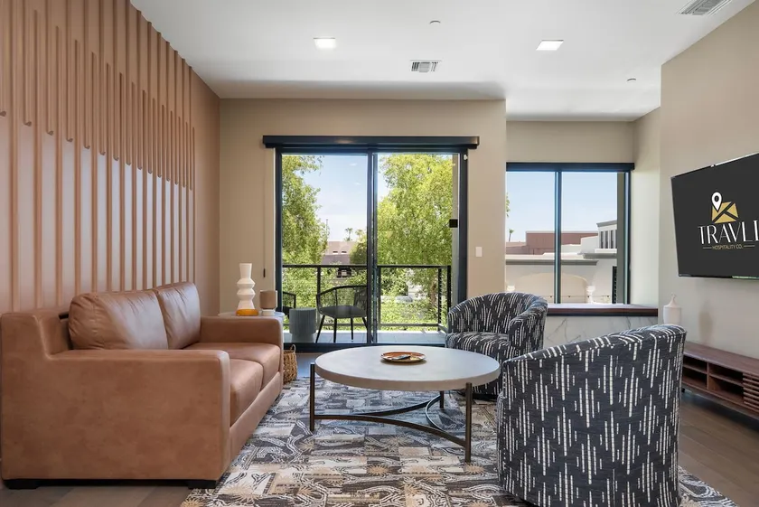 NEW|Palo Verde Suite @ Cedara| Penthouse|Old Town - Image 1