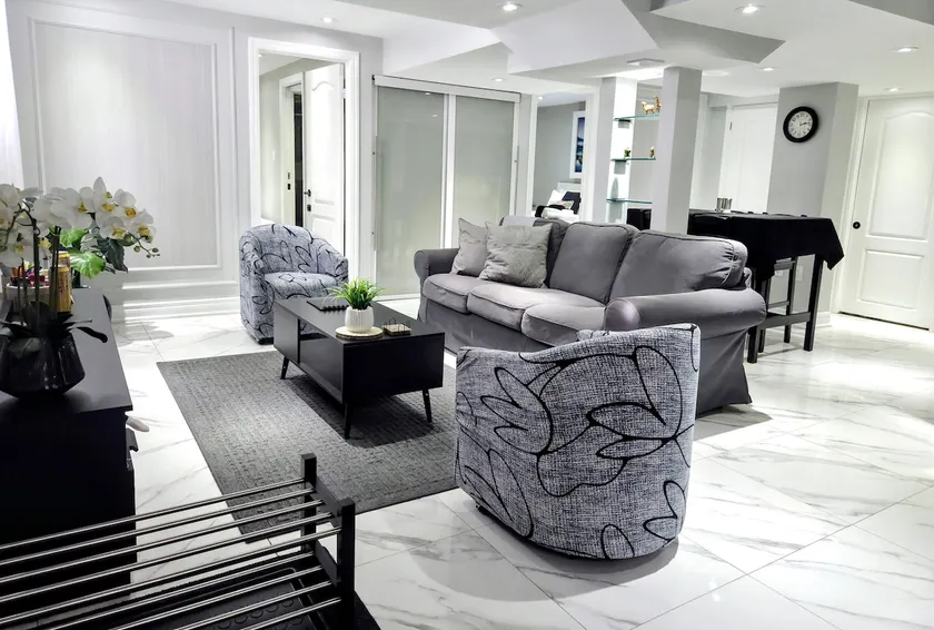 Modern hideaway for a perfect getaway. - Image 1