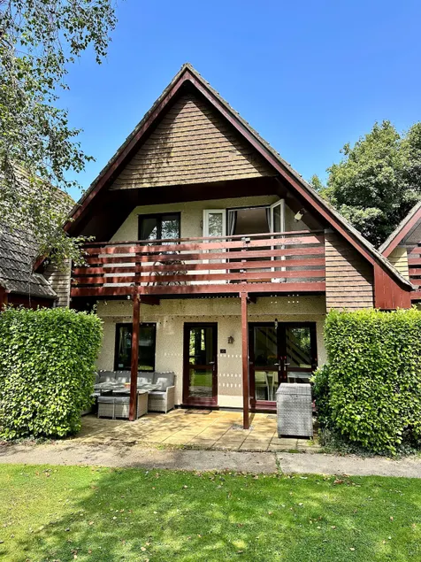 15 Trevithick Court, Tolroy Manor - Image 1