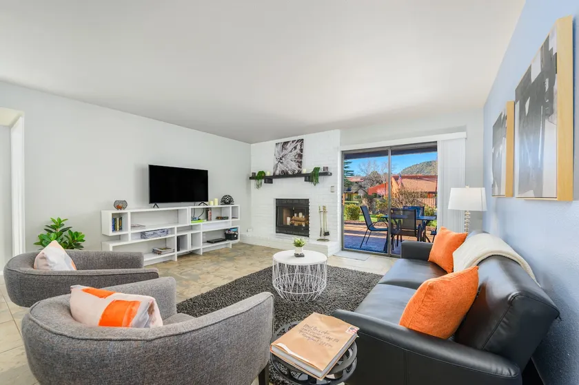 Modern Dog-Friendly Amenity-Rich Two-Suite Condo - Image 1