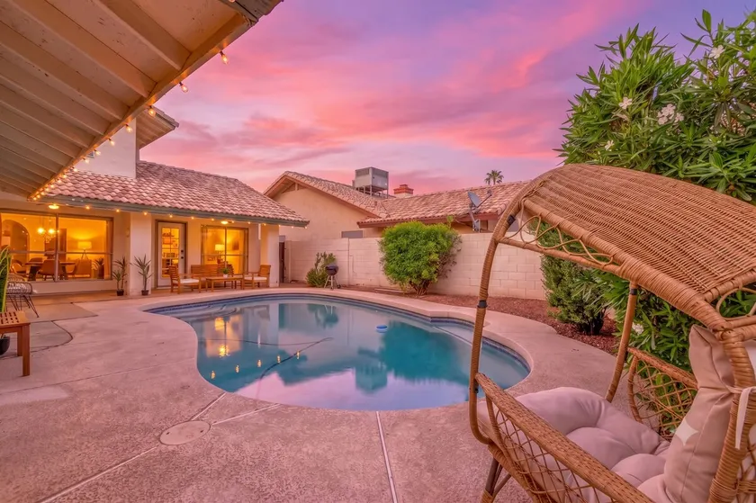 4BR - Heated Pool, Golf, EV and Games - Image 1