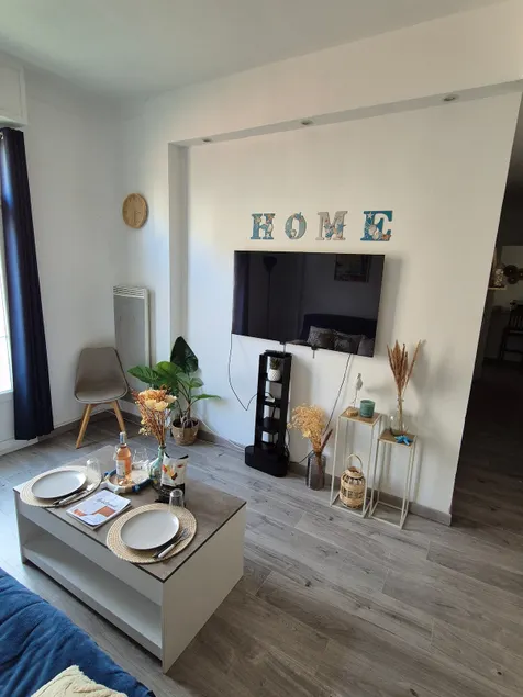 The Beach House - Image 1