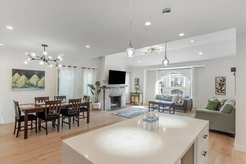 New Modern 3bd/2ba Private Flat Parkside Sunset SF - Image 1