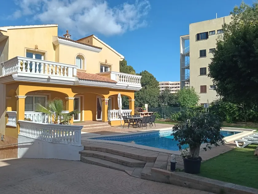 Villa Francisca Pool & BBQ ETV7846.1000m² - Image 1