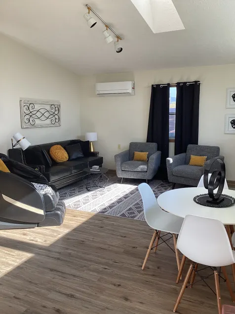 Paradise Oasis Near Lake *Full Body Massage Chair* - Image 1