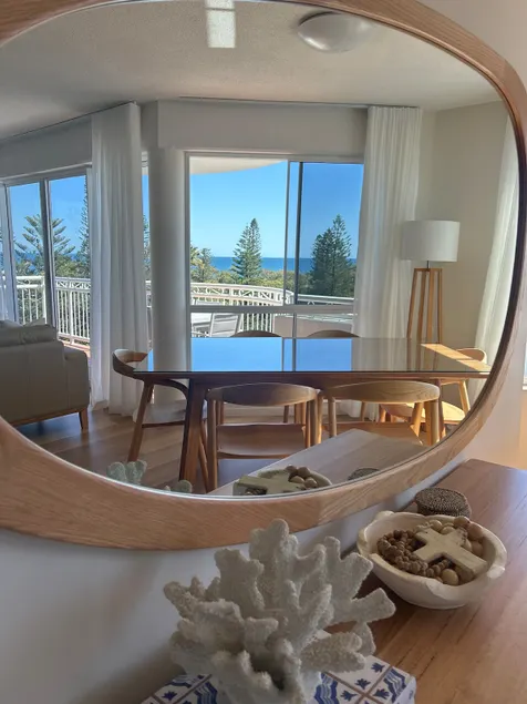 Buddina 3 bedroom OCEAN VIEW Apartment - Image 1
