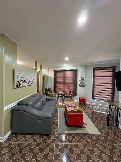 TFG Comfy & Cozy - 2nd floor - Image 1