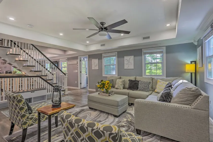 Stunning South Fallsburg Home w/ Pool & Deck! - Image 1