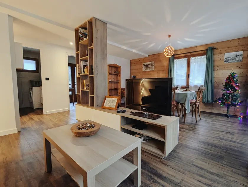 Big flat in the heart of La Clusaz (slopes at 50m) - Image 1