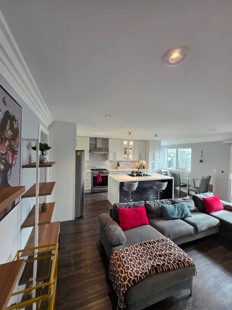 2 Bed 2 bath 2 parking, Sleeps 6 - Image 1