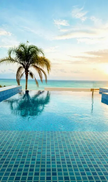 A relaxing place with an amazing view and a pool - Image 1
