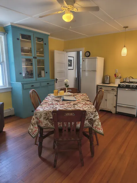 Creekside Cottage | stream and swimming | fire pit - Image 1