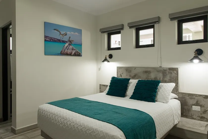 Queen Studio | Rooftop Terrace With Pool - Image 1