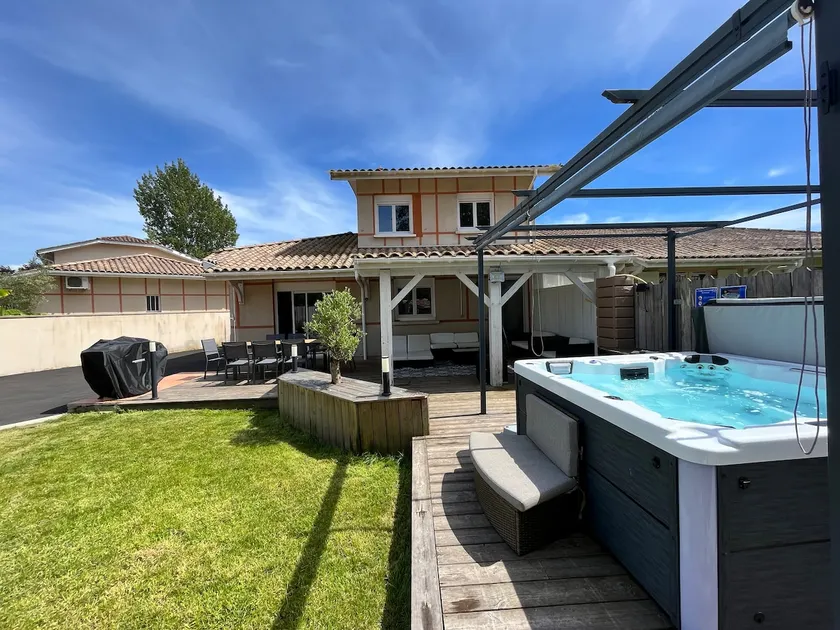 Beautiful Villa with Jacuzzi - Bassin d'Arcachon 8 pers. - Image 1