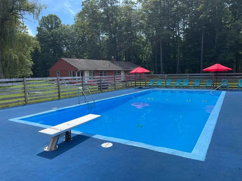 Private Pool-150 Acres of Nature, Red House - Image 1