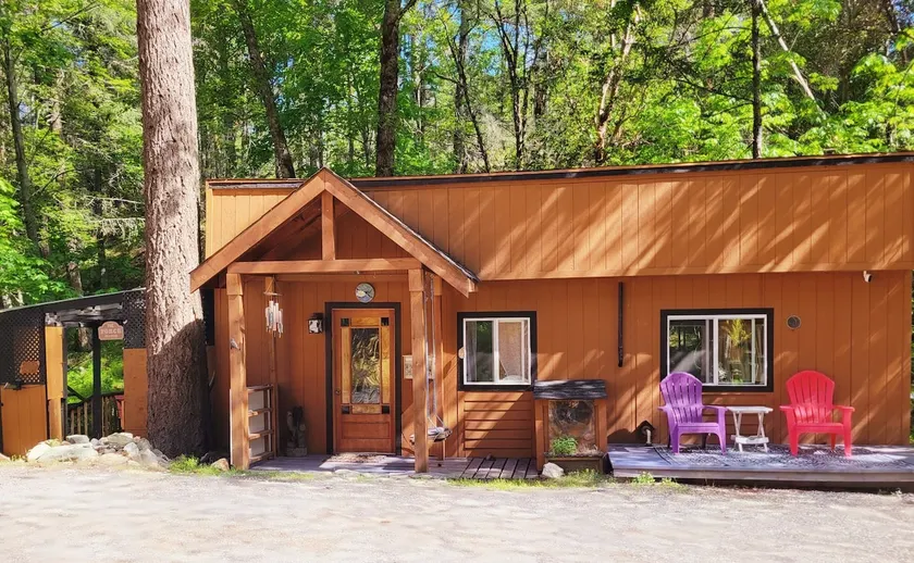 Serenity Canyon Cabin >5 min to Jacksonville - Image 1