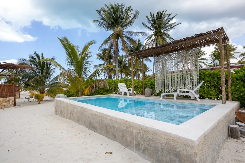 LAMAU-Beachfront House, San Crisanto, Yuc. - Image 1