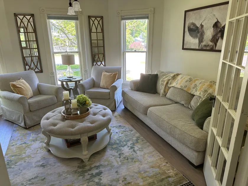 Lemon Drop Inn”Letchworth State Park 40% off - Image 1