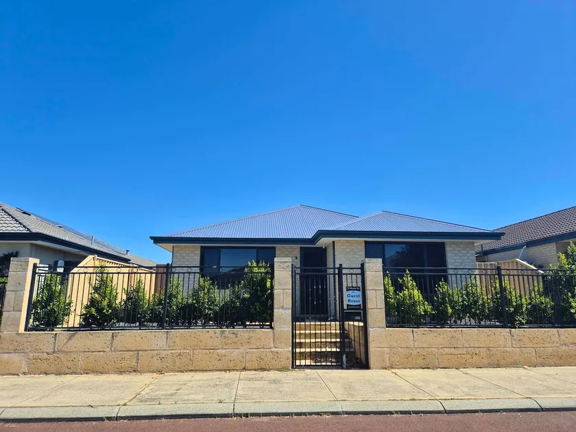 Dalyellup Guest House | Near Shop, Beach & Bunbury - Image 1