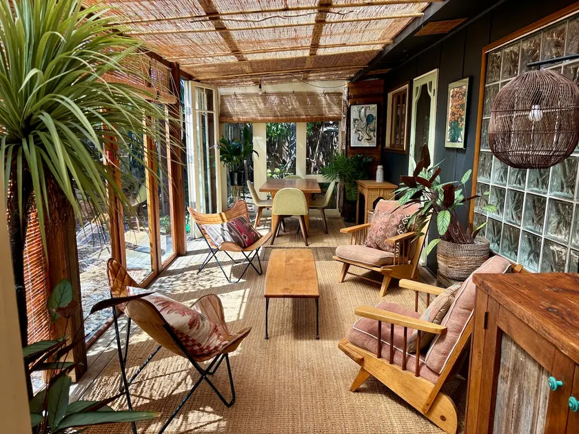 Escape to a uniquely designed coastal getaway. - Image 1