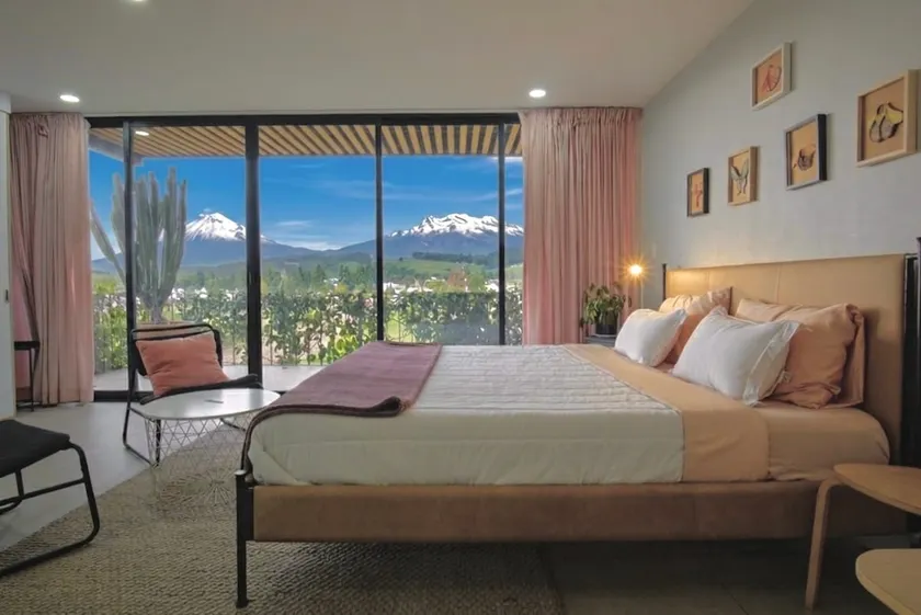 Premium Loft #5 Feel the colors of the Volcano - Image 1