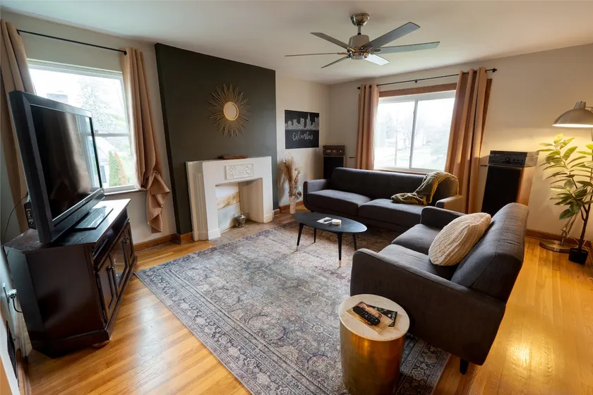 The Brickhouse | Stylish 1 BR Easy DT Access - Image 1