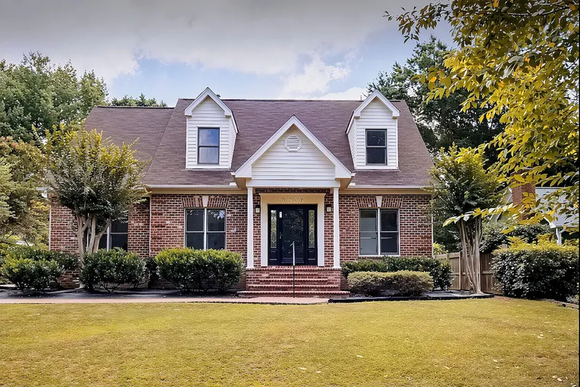 Lake Jeanette Luxury Escape - 4BR + Office + EV - Image 1