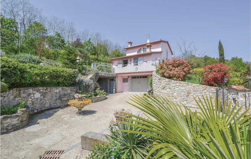 Casa Rosa - Image 1