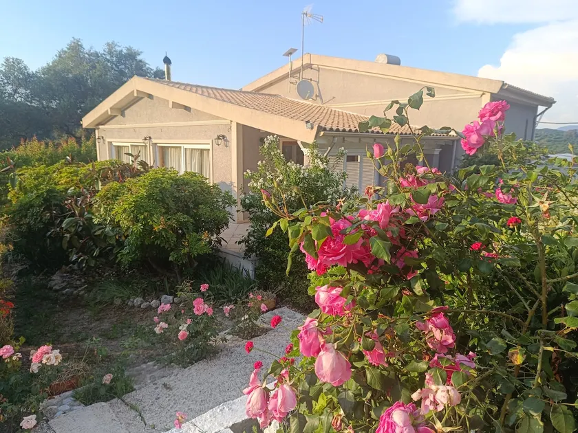 Villa Ewa - Image 1