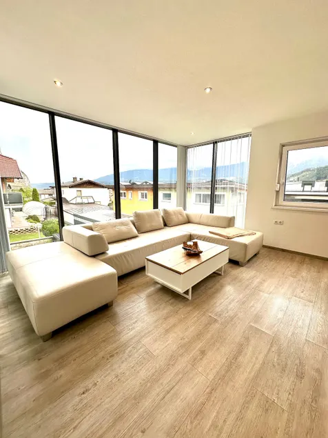 Modern Alpine apartment near Innsbruck & Seefeld - Image 1