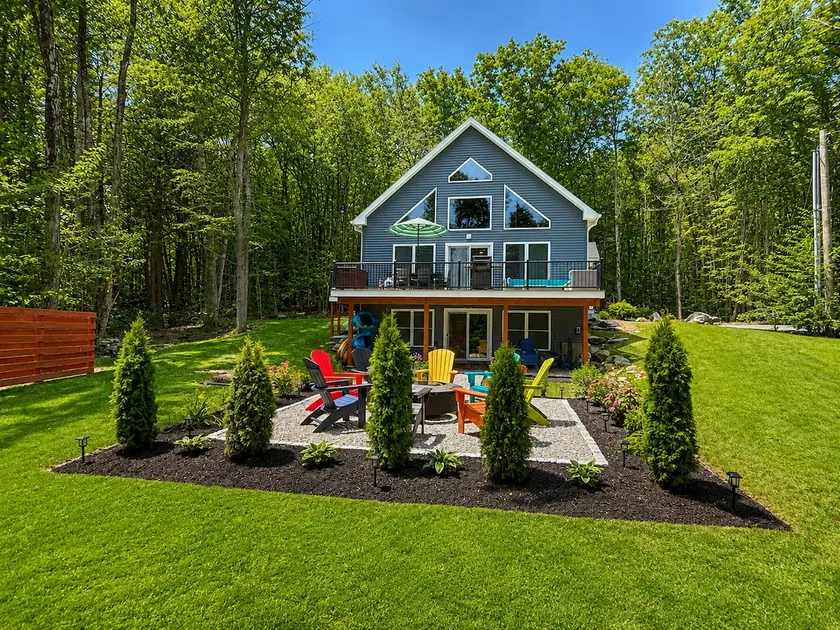 Modern Luxury Rustic Home at Lake | Dogs Welcome - Image 1