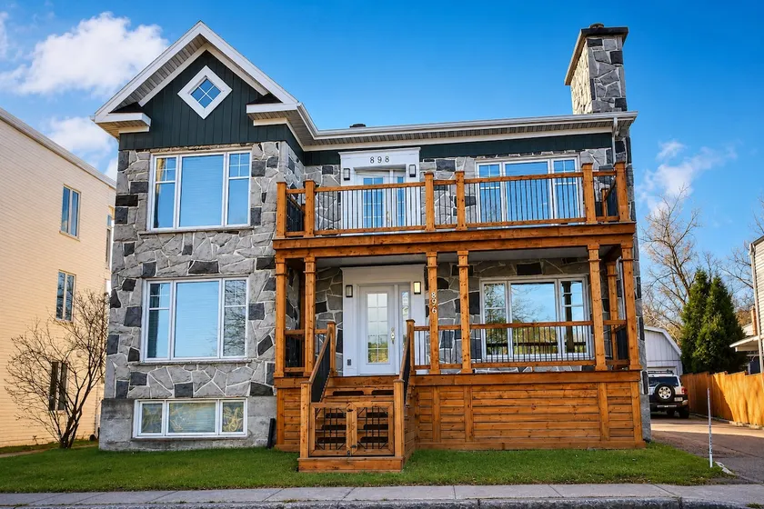 Large House | Heated Pool, Water View. - Image 1