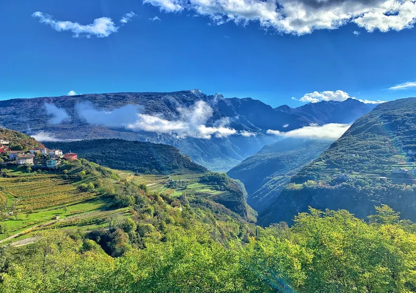 Lake and mountain - attic with breathtaking views - Image 1