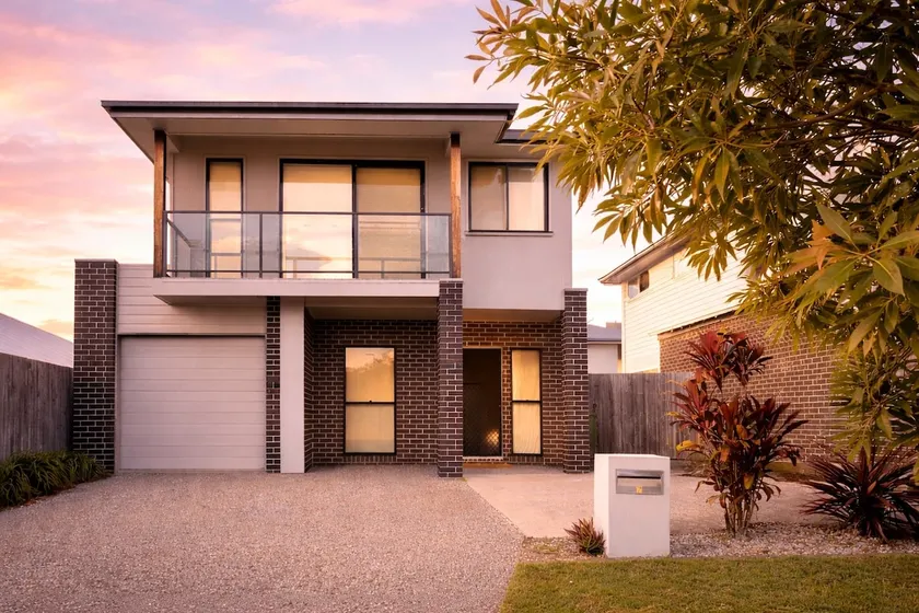 Peaceful Mountain Views | Brisbane–Gold Coast - Image 1