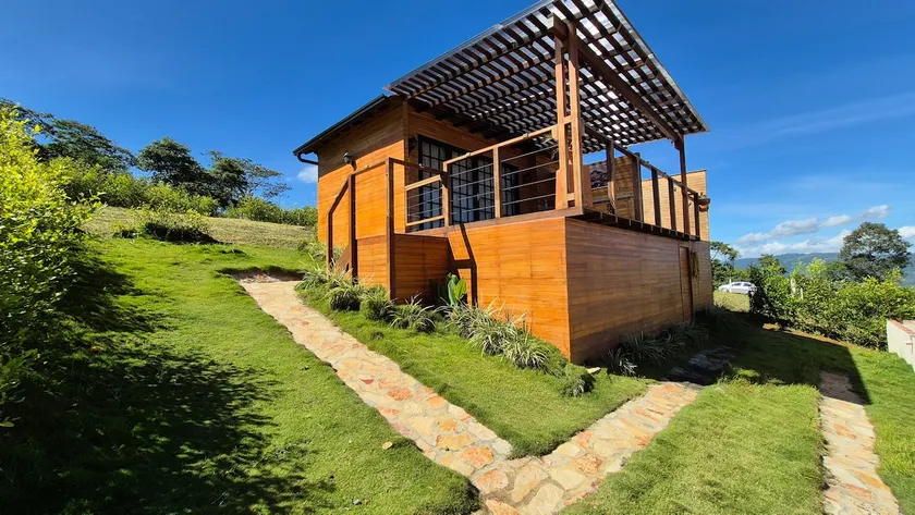 Charming Cabin with Jacuzzi and Breakfast included - Image 1