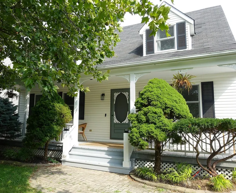 Buttonwood Cottage - Image 1