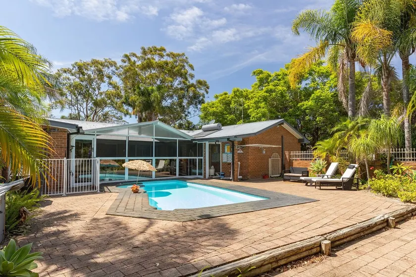 Tulloch Estate - Image 1