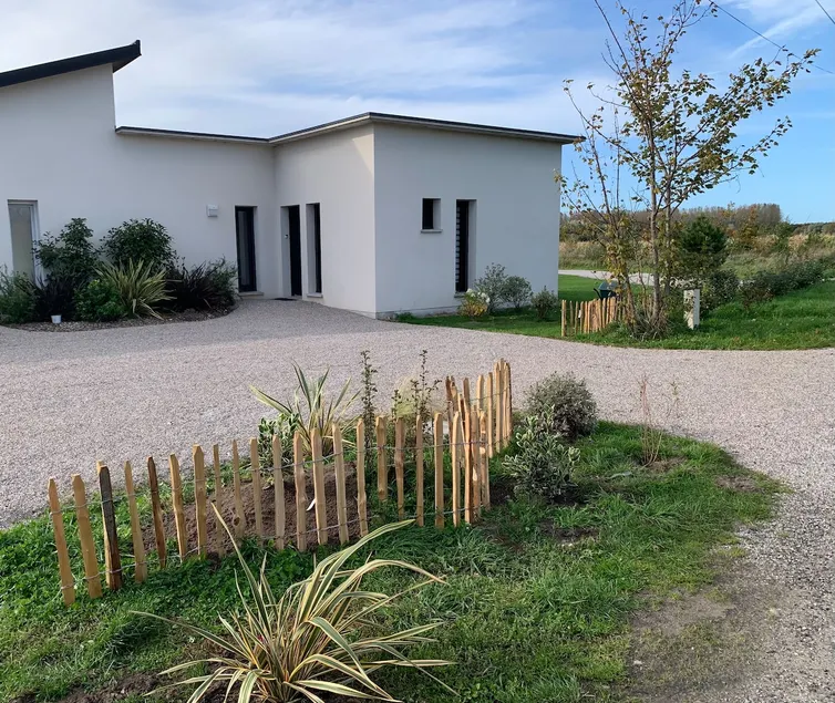 Agapanthes Gîte Close to fields and beach - Image 1