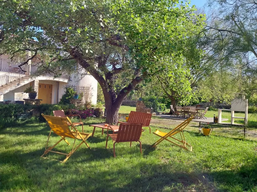Unique, relaxing 150 m² house, air conditioning, 3000 m² garden - Image 1