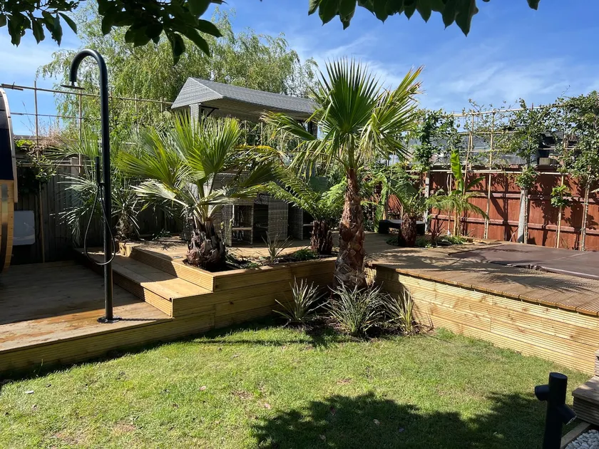 Coastal Getaway With Sauna & Hot Tub - Image 1