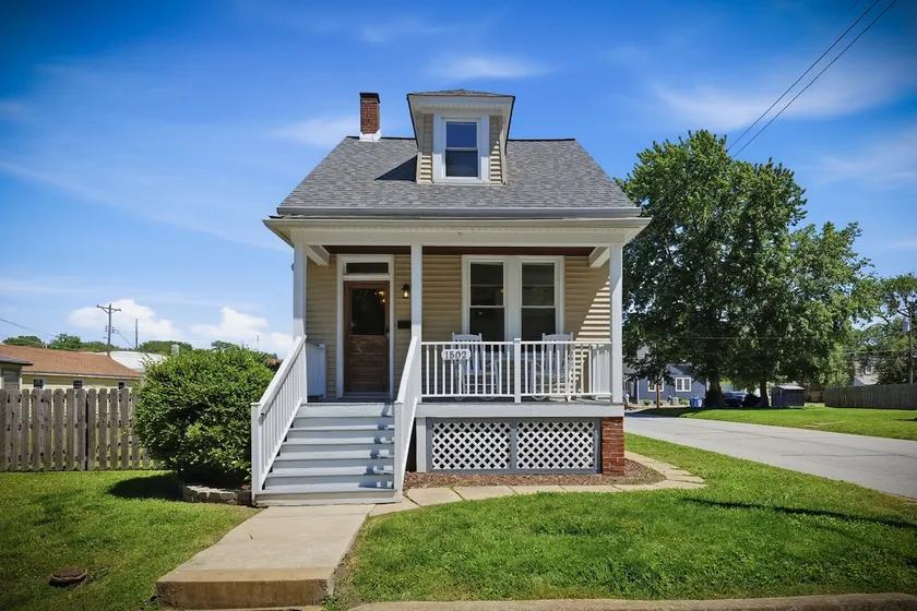The Frenchtown Inn | 2BR Charmer - Image 1