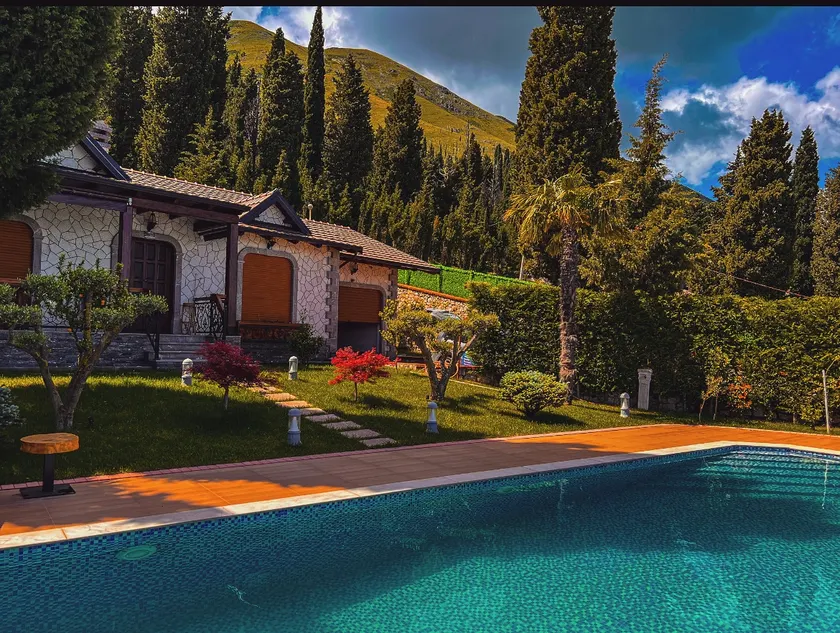 “La Revier Private Pool Villa – Shiroka Lake” - Image 1